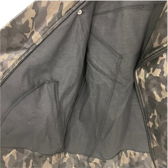 NWOT KORAL Specter Camo Metallic Vegan Faux Leather Moto Jacket Medium - Picture 12 of 16